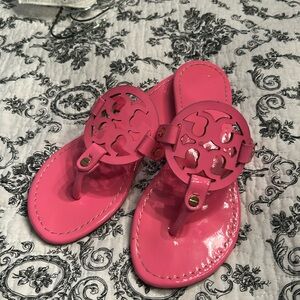 Tory Burch, look-alike sandals- excellent condition… One once or twice